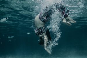 Elia-Kuhn-Photographe-2022-_underwater-Marjorie-et-Alex_-ceremonie-HD-50